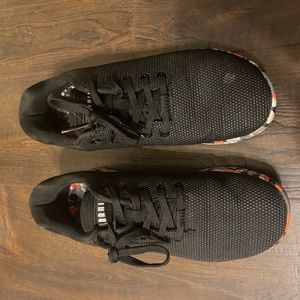 No bull training shoes womens size 9. Color is wild storm, has matching laces.